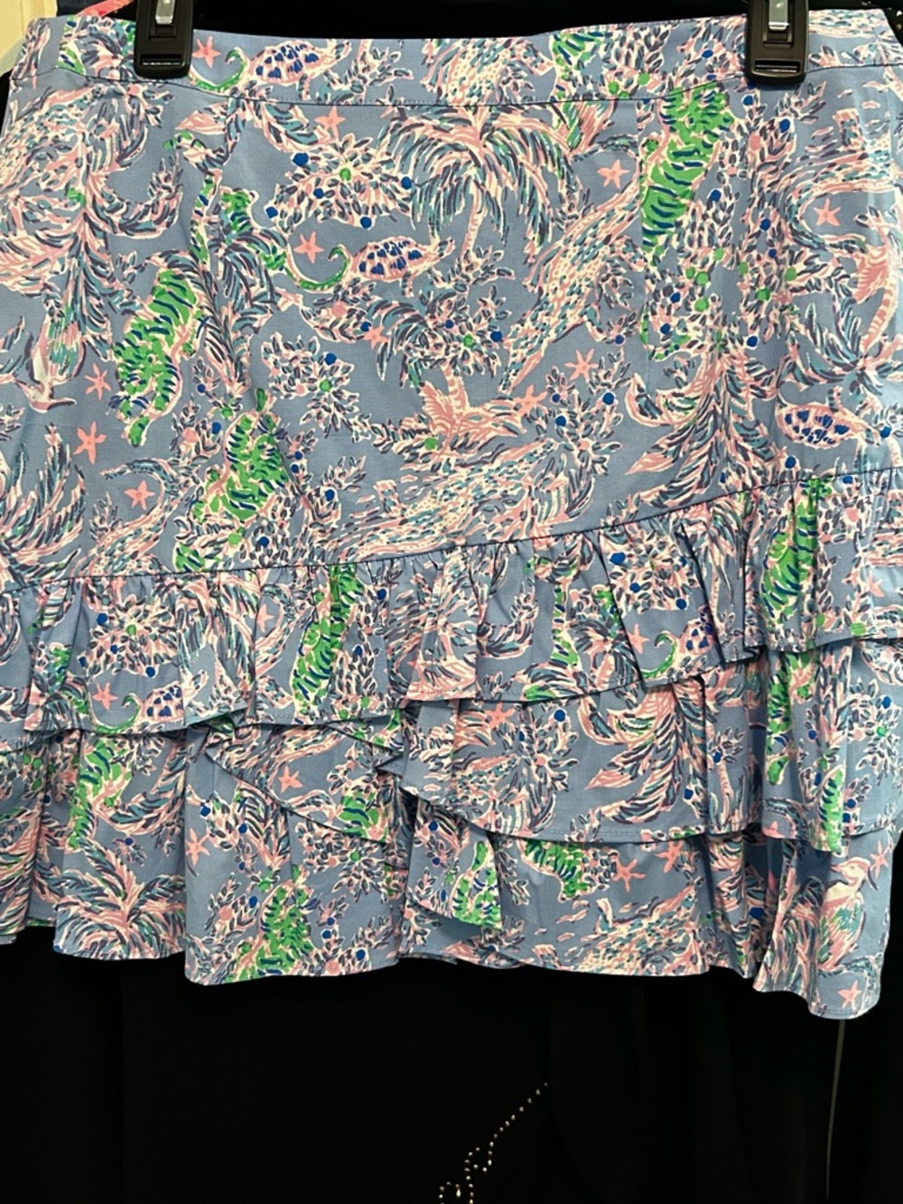 NWT- Lilly Pulitzer Sky Blue Floral print 2-piece crop top w/matching skirt S-10 - Picture 7 of 8